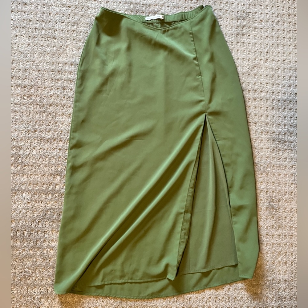 Abercrombie dipped waste midi skirt with slit M